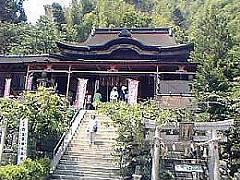 都久夫須麻神社　拝殿