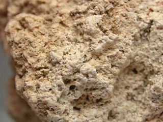 バシェギー石