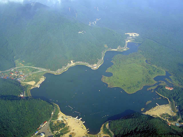 精進湖の画像