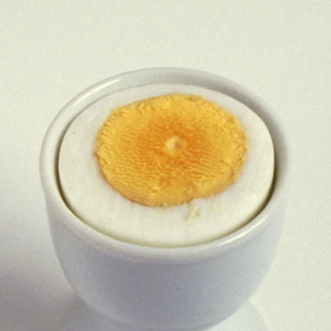 茹で卵／茹で玉子の画像