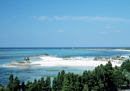 国営沖縄記念公園 エメラルドビーチ