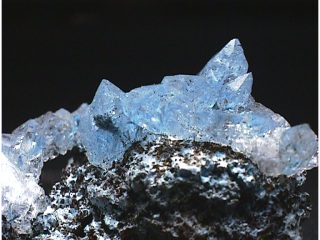 青水晶
