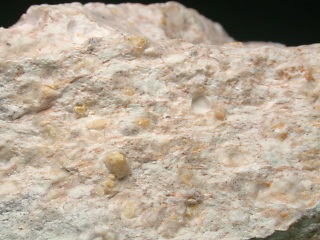 コンドロ石
