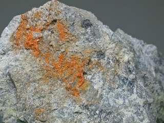デソーテルス石
