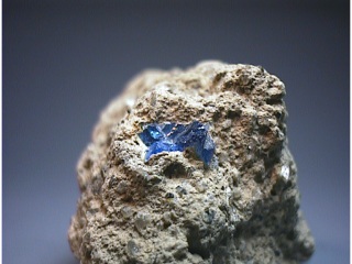 藍方石