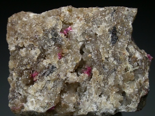 マグレブ石