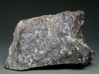 パラピエロ石