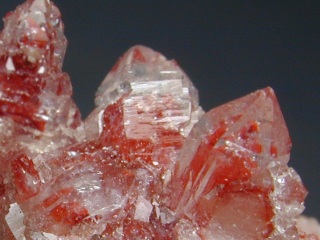 水晶と赤鉄鉱