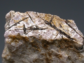 ウムボツェロ石