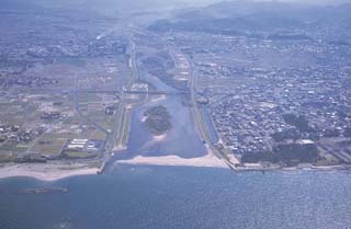 米子市及び日吉津村中心部を流れる日野川