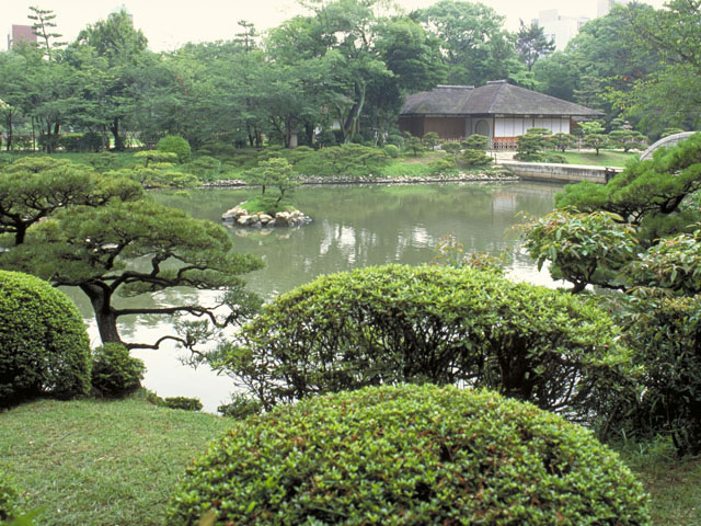 回遊式庭園の画像