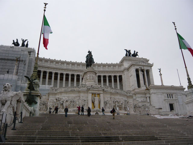 ビットリオエマヌエレ二世記念堂の画像