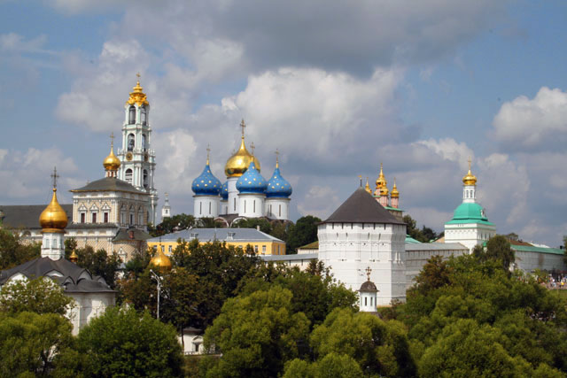 トロイツェセルギエフ大修道院の画像