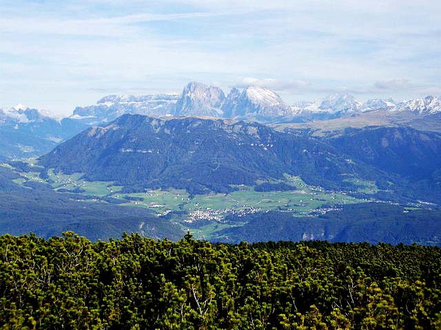 ドロミティ山地の画像
