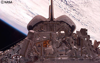 軌道上のMFDシャトル搭載システム(船外系)