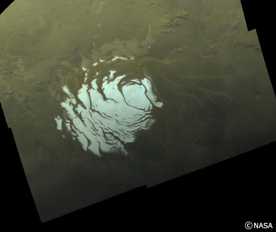 二酸化炭素(ドライアイス)の氷からできている火星の南極の極冠
