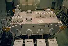 「きぼう」船外実験プラットフォームの実物大模型