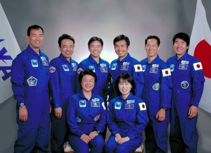 日本の宇宙飛行士たち