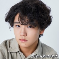 高村佳偉人はどんな人 Weblio辞書