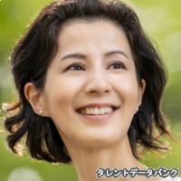 野口千英子